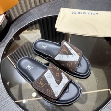 Louis Vuitton Slippers